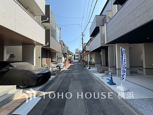 時間のゆとりと空間、爽やかな陽光がもたらす光と風を贅沢なまでに感じる暮らしが始まります。