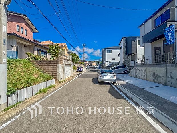 子育て環境、生活利便に優れた住環境に立地し、ゆとりある生活が送れます。