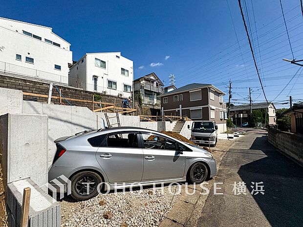 美しい街並みと穏やかな住環境でやすらぎの暮らしを叶えます。（2025年8月撮影）