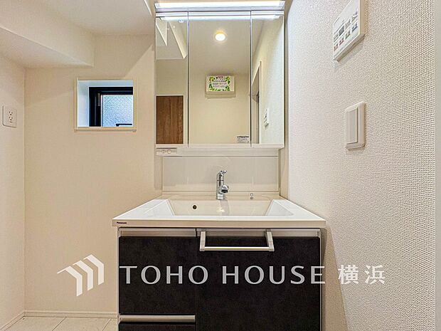 ご家族の1日が始まり、1日の終わりを締めくくる洗面空間。