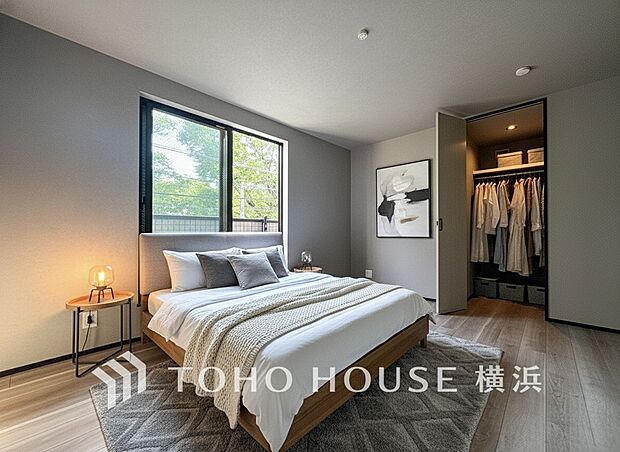 プライベートな自分時間を快適に過ごせるお部屋。（家具・装飾品等はAI加工です）