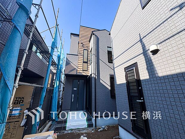 時間のゆとりと空間、爽やかな陽光がもたらす光と風を贅沢なまでに感じる暮らしが始まります。