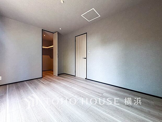 趣味に没頭したり、自分の時間を愉しめる一部屋です。