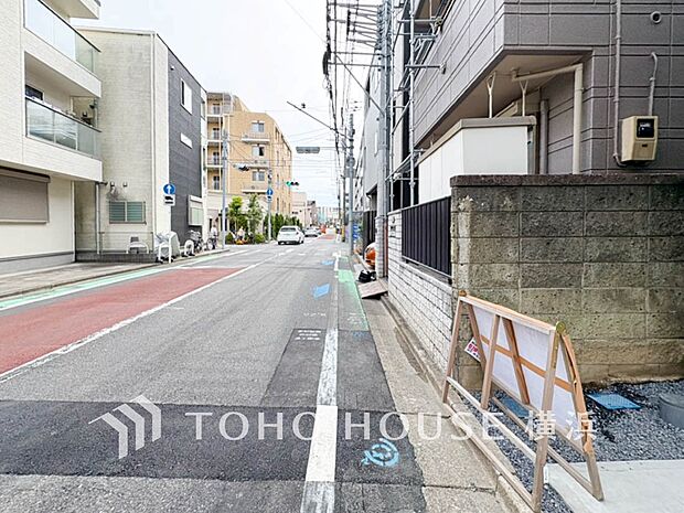 子育て環境、生活利便に優れた住環境に立地し、ゆとりある生活が送れます。