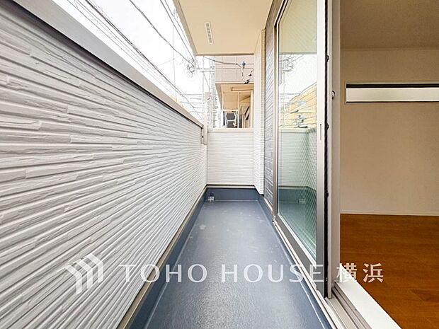 お部屋にも爽やかな風と暖かく柔らかな日差しが差し込み、毎日の暮らしを豊かに彩ります。