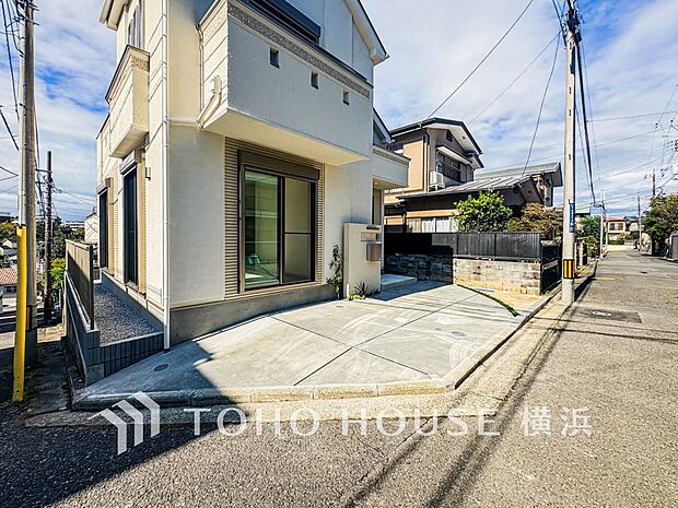 敷地内に駐車スペースがあると、日々の暮らしのをスムーズに運ぶ事が出来ます。