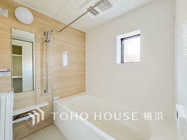 すっきりとした清潔感が感じられ、心身をリフレッシュできる寛ぎを深めてくれるスペースです。