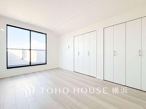 穏やかな寛ぎを届ける上質仕様のゆとりあるお部屋。心豊かにできるプライベート空間。