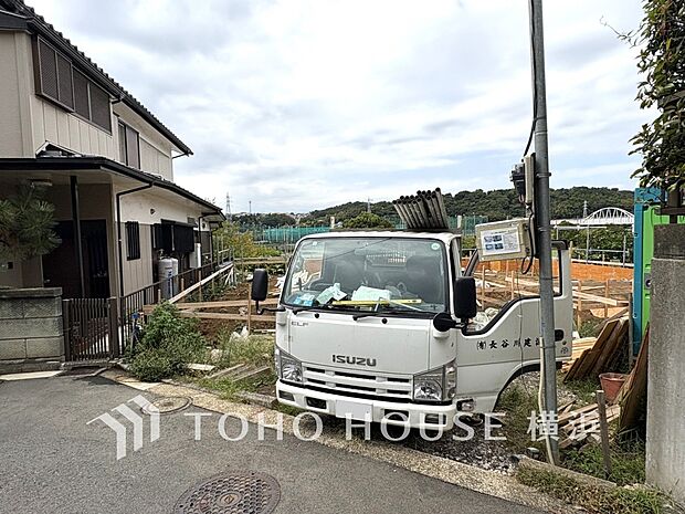 家の良し悪しだけでなく周辺環境も重要なポイント。（2025年9月撮影）