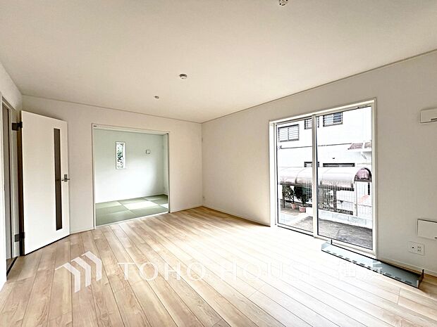 家族と過ごす時間を大切にしたい方にぴったりの明るくゆとりある住空間です。