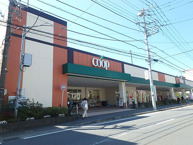 ユーコープ白根店　700m　食べ物の安心はもとより、安心して暮らせる地域社会をめざすコープのお店。 