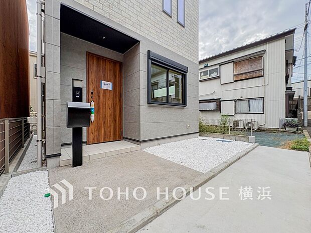 敷地内に駐車スペースがあると、日々の暮らしのをスムーズに運ぶ事が出来ます。