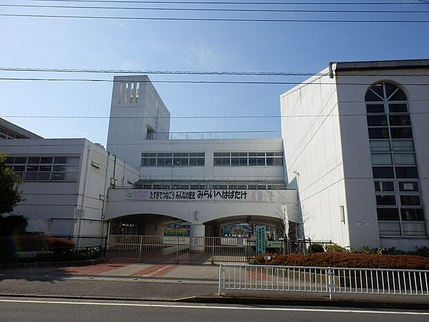 横浜市立西前小学校 600m