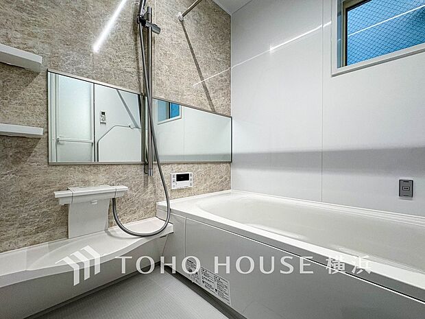 快適な使い心地とゆとりある空間が1日の疲れを解きほぐすバスルーム。