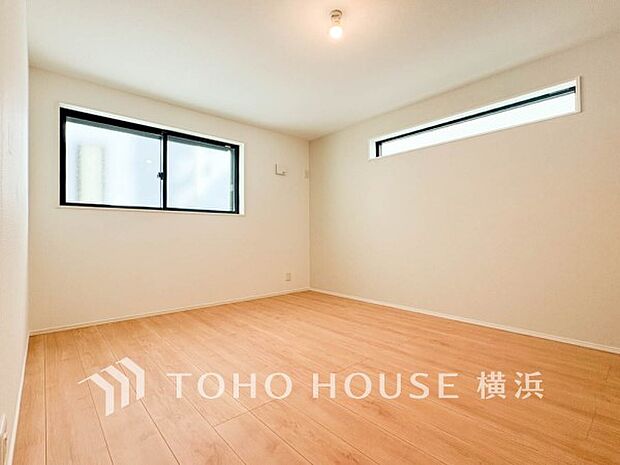 収納スペースもあり、生活しやすい居住スペースです。