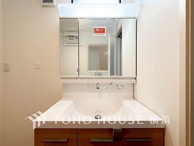 ご家族の1日が始まり、1日の終わりを締めくくる洗面空間。