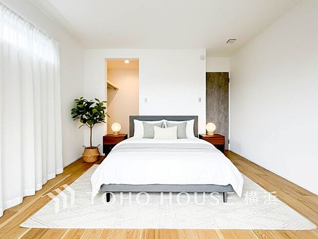 通風・採光にも優れ、プライベートな自分時間を快適に過ごせるお部屋。 1号棟 (家具はCGです)