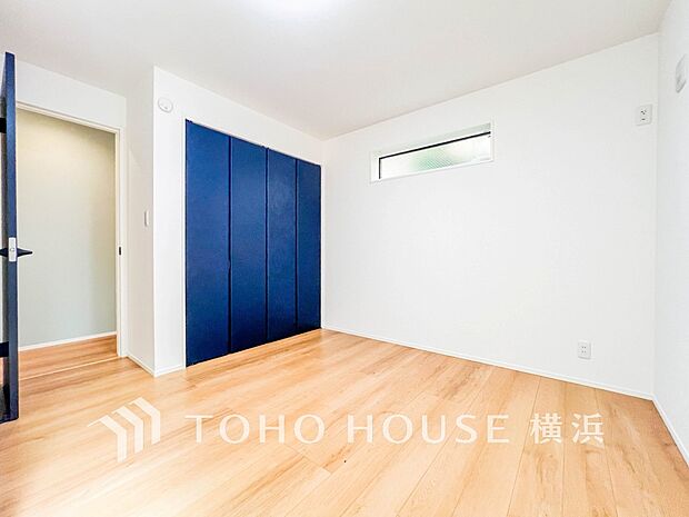 収納スペースもあり、生活しやすい居住スペースです。（A号棟）