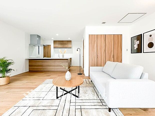 寛ぎとコミュニケーションを育む居心地のよい場所。（家具はCGです）