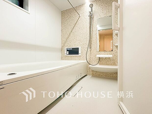 一日の疲れが癒される優雅な時間を堪能できるゆとりあるバスルームです。