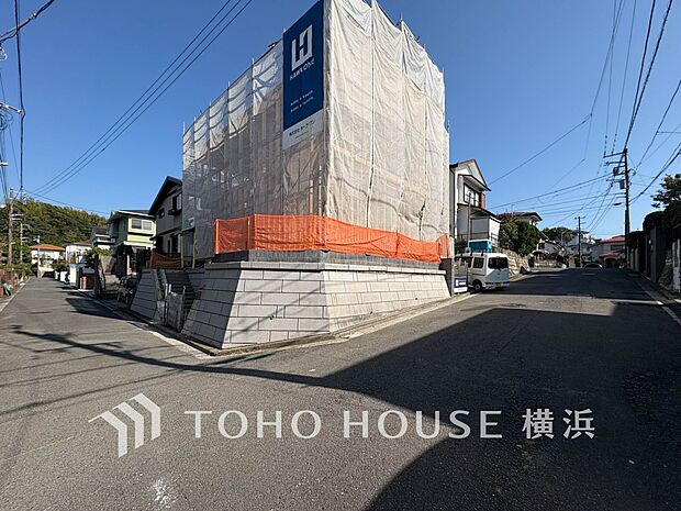 街並み全体のデザインへの拘りと充実した設備はきっとご満足いただける筈。（2025年11月撮影）