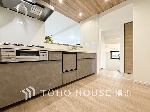 快適な日常を支える機能性と強さがひとつになったキッチンです。