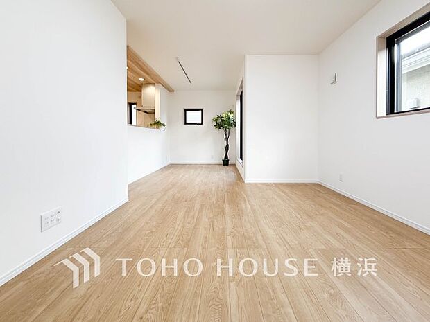 ここはみんなが集い、食事と楽しい会話が始まるスペース。