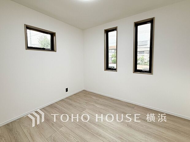 趣味に没頭したり、自分の時間を愉しめる一部屋です。(A棟)