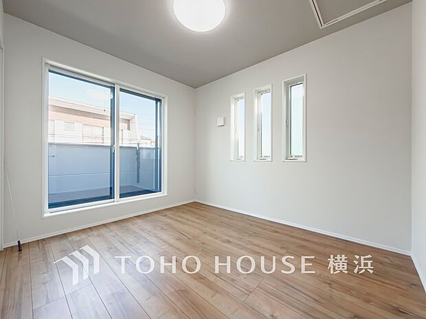 穏やかな寛ぎを届ける上質仕様のゆとりあるお部屋。心豊かにできるプライベート空間。