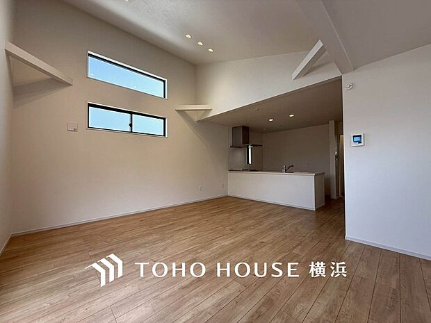 ご家族やお客様との時間など、多くの時を刻む空間。