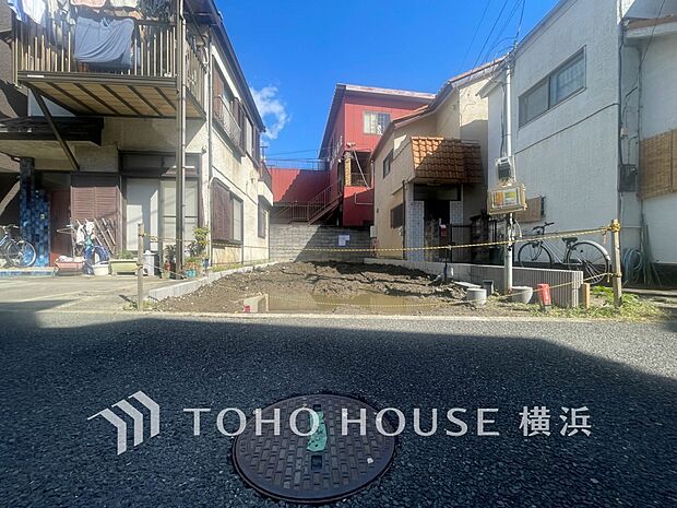 街並み全体のデザインへの拘りと充実した設備はきっとご満足いただける筈。（2025年10月撮影）