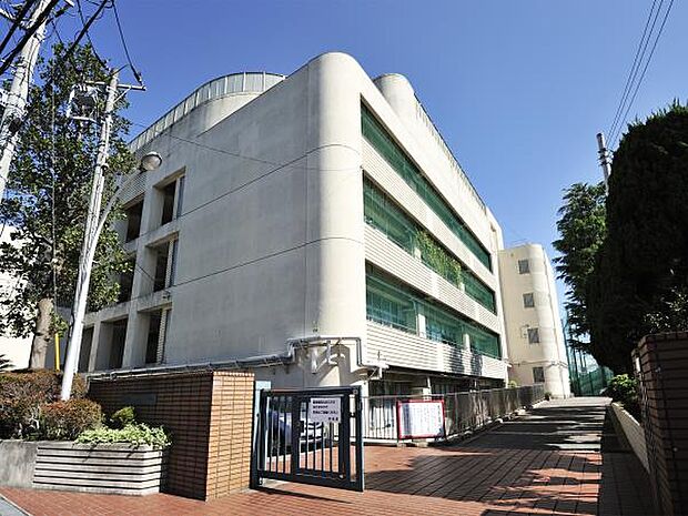 横浜市立平楽中学校　2000m　 