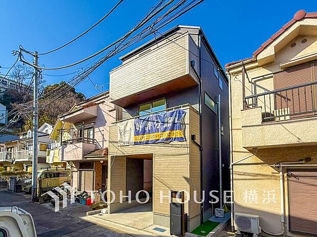 時間のゆとりと空間、爽やかな陽光がもたらす光と風を贅沢なまでに感じる暮らしが始まります。