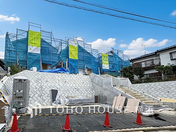 街並み全体のデザインへの拘りと充実した設備はきっとご満足いただける筈。（2025年10月撮影）