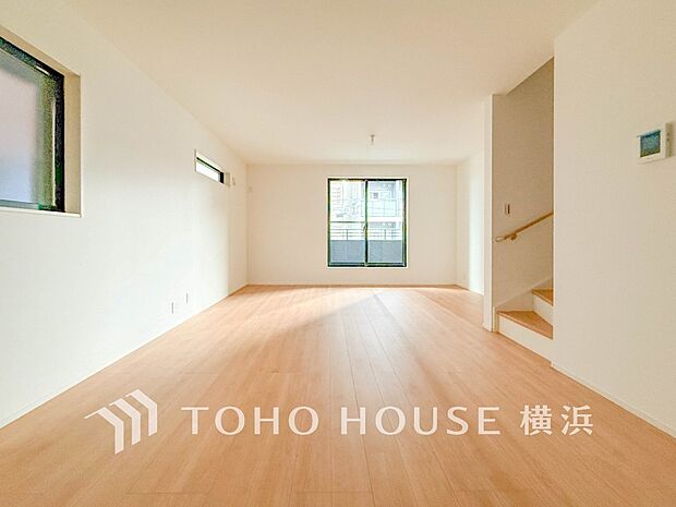 家族と過ごす時間を大切にしたい方にぴったりの明るくゆとりある住空間です。