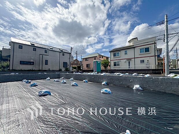 街並み全体のデザインへの拘りと充実した設備はきっとご満足いただける筈。(2025年10月撮影)