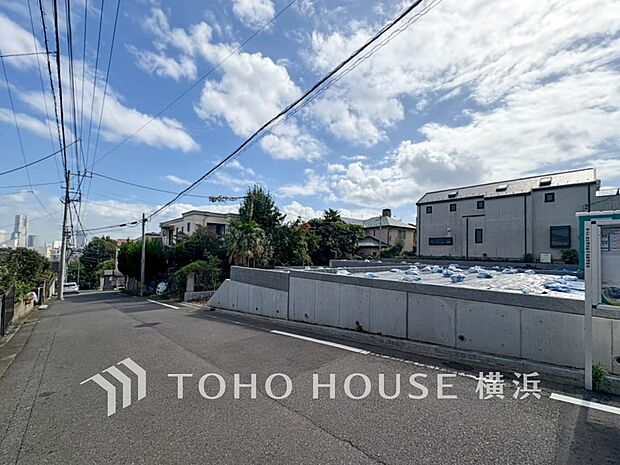 ここからご家族のかけがえのない想い出が作られることでしょう。(2025年10月撮影)
