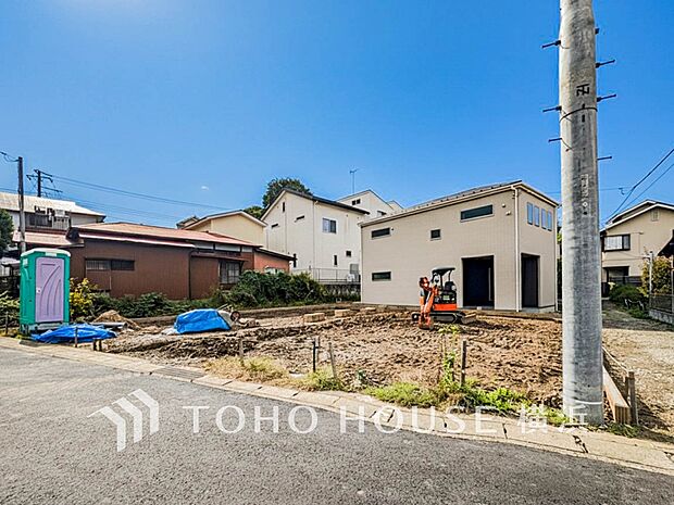 街並み全体のデザインへの拘りと充実した設備はきっとご満足いただける筈。（2025年10月撮影）