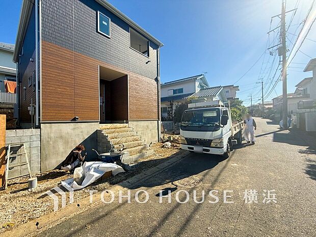 穏やかな住環境で子育てファミリーにもおすすめです。（2025年10月撮影）