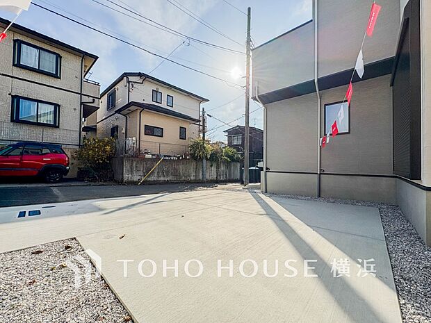 敷地内に駐車スペースがあると、日々の暮らしのをスムーズに運ぶ事が出来ます。