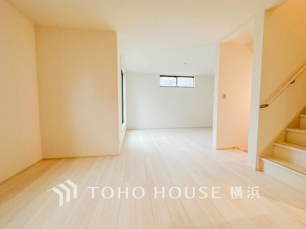 集いの場、憩いの場としての快適性を求めたやすらぎの空間です。