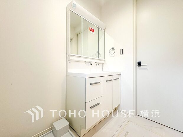 一日の始まりと終わりを心地よく演出してくれる、多彩な機能が備えられたパウダールーム。