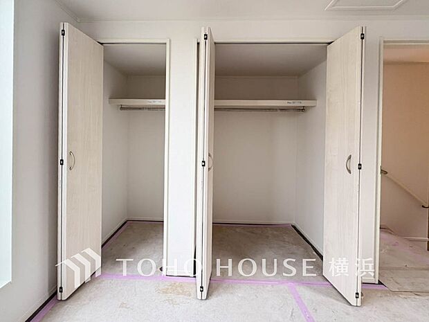 たっぷりとした収納スペース。荷物の多いご家族も安心です。 2号棟 