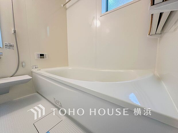 一日の疲れが癒される優雅な時間を堪能できるゆとりあるバスルームです。