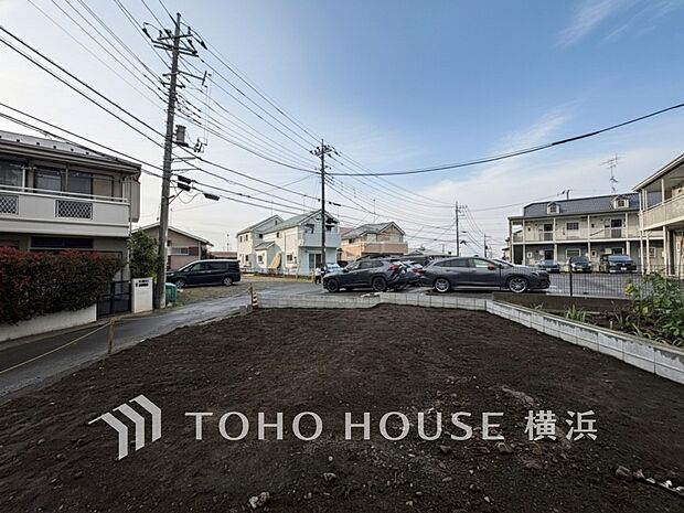 良質な環境に暮らす永住の邸がここに誕生します。（2025年10月撮影）