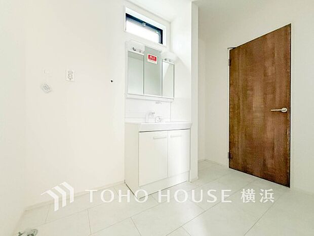 ご家族の1日が始まり、1日の終わりを締めくくる洗面空間。