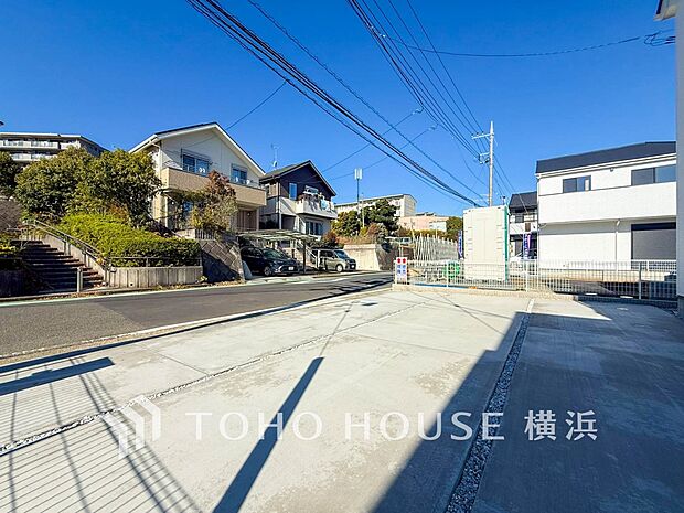 街並み全体のデザインへの拘りと充実した設備はきっとご満足いただける筈。（1号棟）