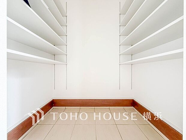 シューズインクローゼット完備でたくさんの靴をしっかり収納。