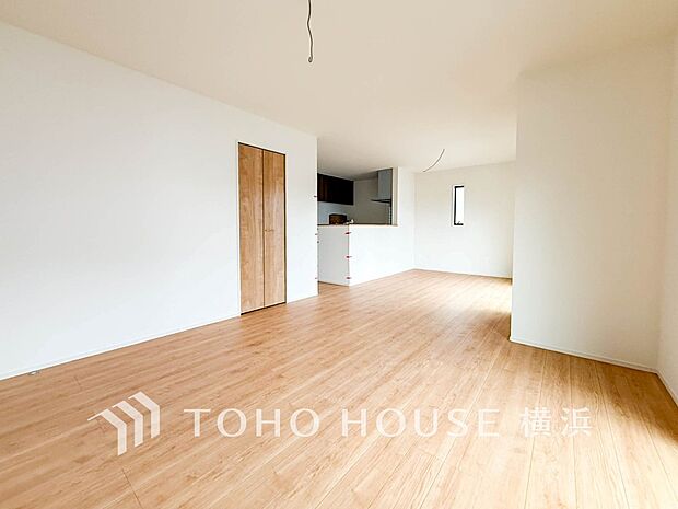 集いの場、憩いの場としての快適性を求めたやすらぎの空間です。