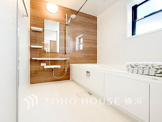 すっきりとした清潔感が感じられ、心身をリフレッシュできる寛ぎを深めてくれるスペースです。